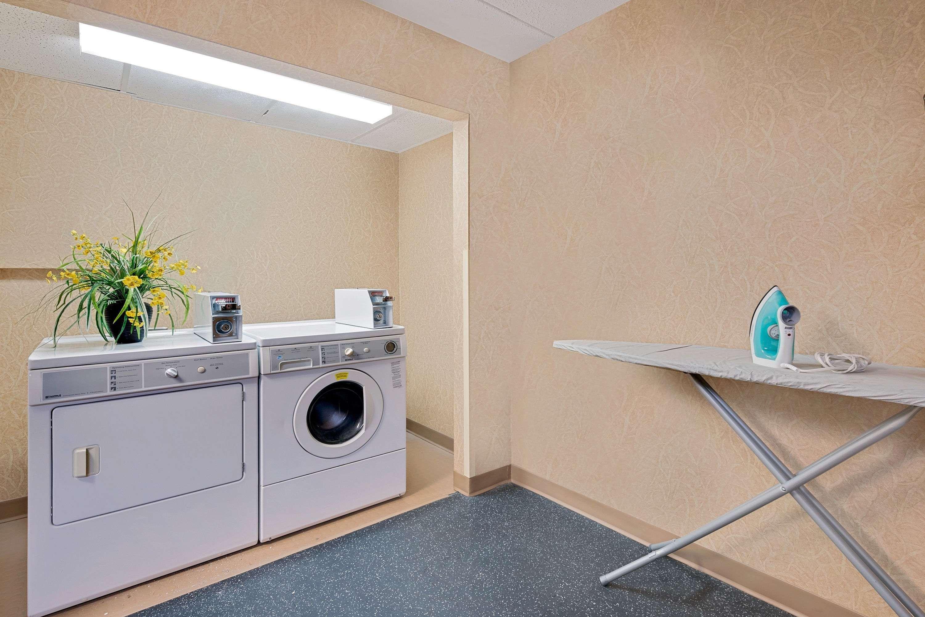 Days Inn By Wyndham International Falls Esterno foto